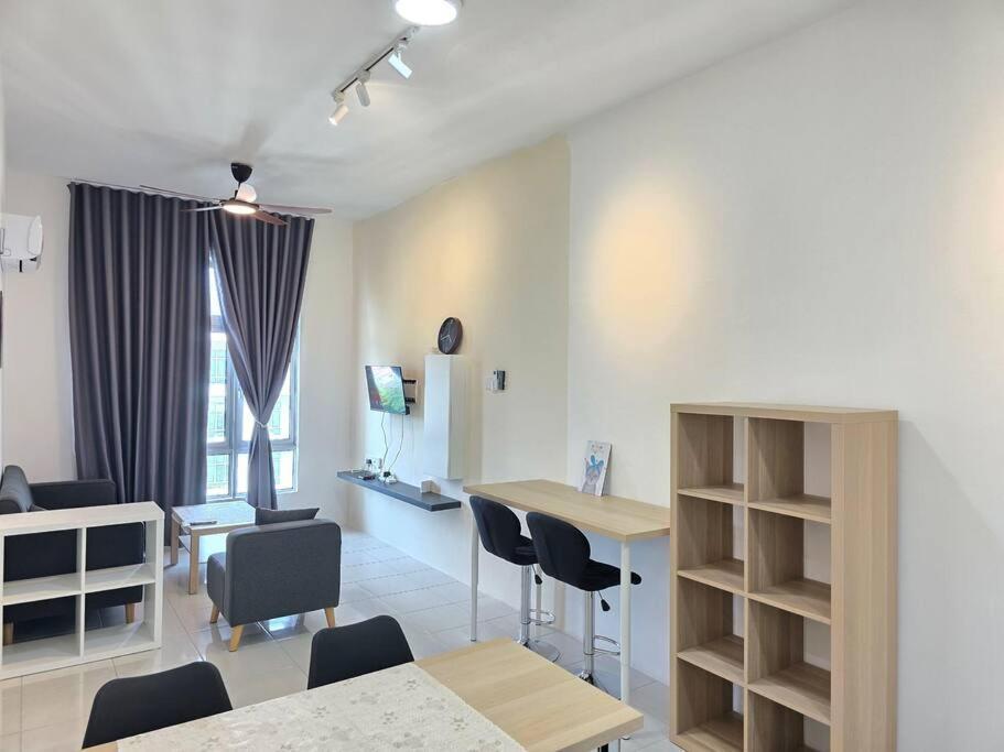 Apartment At Anderson 161 Town Freewifitvbox